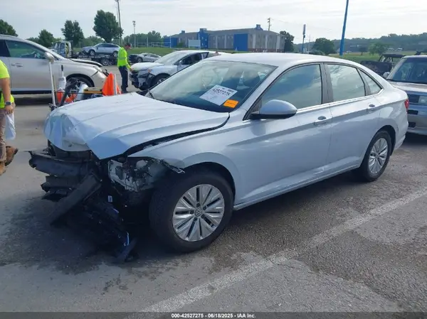 3VWC57BU4KM084490 2019 VOLKSWAGEN JETTA - Image 2