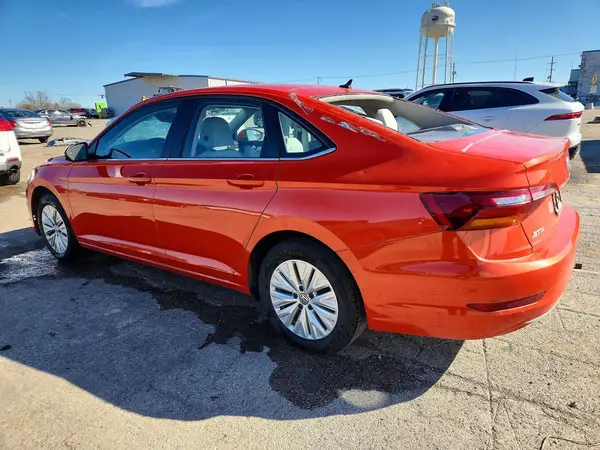 3VWC57BU4KM110098 2019 VOLKSWAGEN JETTA - Image 2