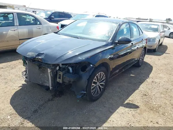 3VWC57BU4KM111719 2019 VOLKSWAGEN JETTA - Image 2