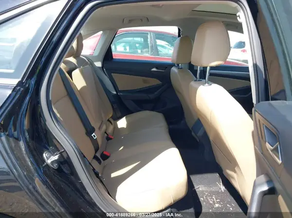 3VWC57BU4KM111719 2019 VOLKSWAGEN JETTA - Image 8