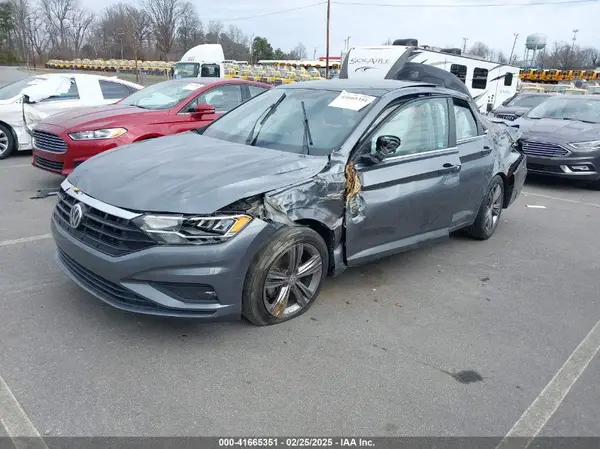 3VWC57BU4KM114877 2019 VOLKSWAGEN JETTA - Image 2