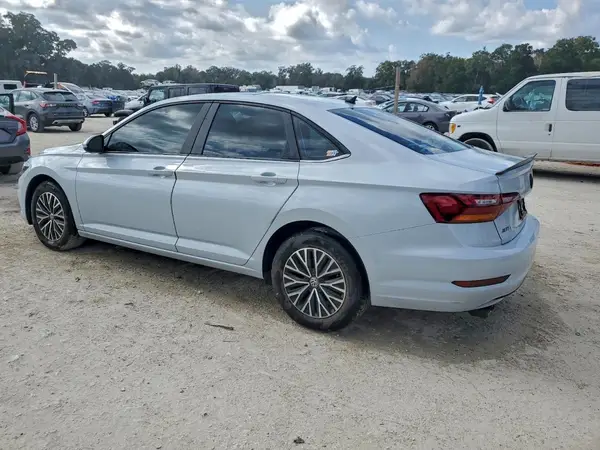 3VWC57BU4KM117052 2019 VOLKSWAGEN JETTA - Image 2