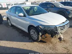 3VWC57BU4KM131775 2019 VOLKSWAGEN JETTA