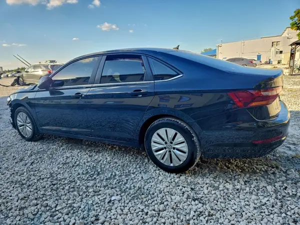 3VWC57BU4KM138192 2019 VOLKSWAGEN JETTA - Image 2