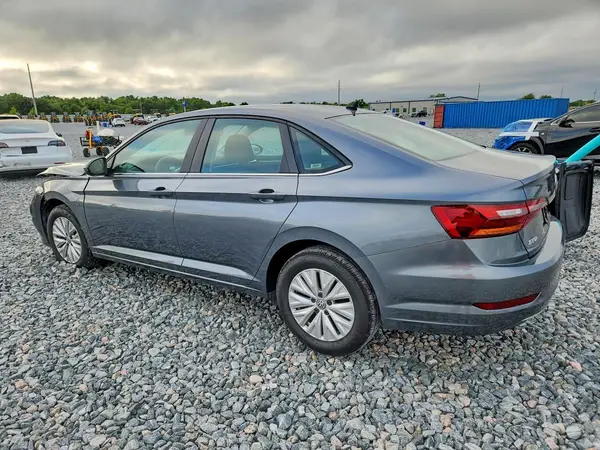 3VWC57BU4KM145269 2019 VOLKSWAGEN JETTA - Image 2