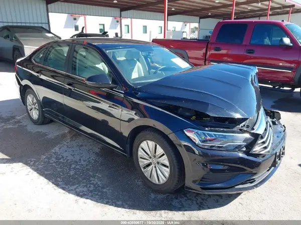 3VWC57BU4KM154490 2019 VOLKSWAGEN JETTA - Image 1