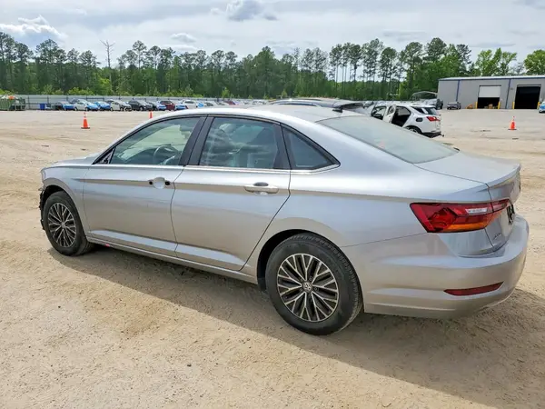 3VWC57BU4KM188185 2019 VOLKSWAGEN JETTA - Image 2