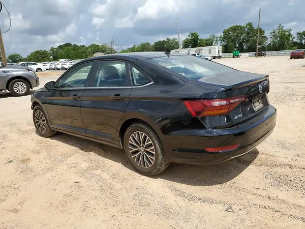 3VWC57BU4KM188283 2019 VOLKSWAGEN JETTA - Image 2