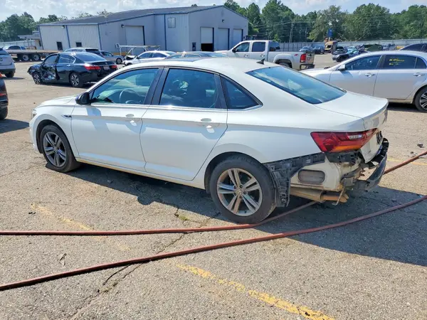 3VWC57BU4KM192690 2019 VOLKSWAGEN JETTA - Image 2