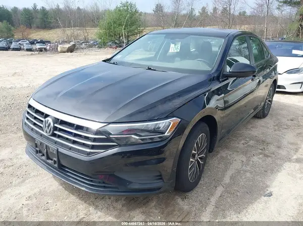 3VWC57BU4KM215188 2019 VOLKSWAGEN JETTA - Image 2