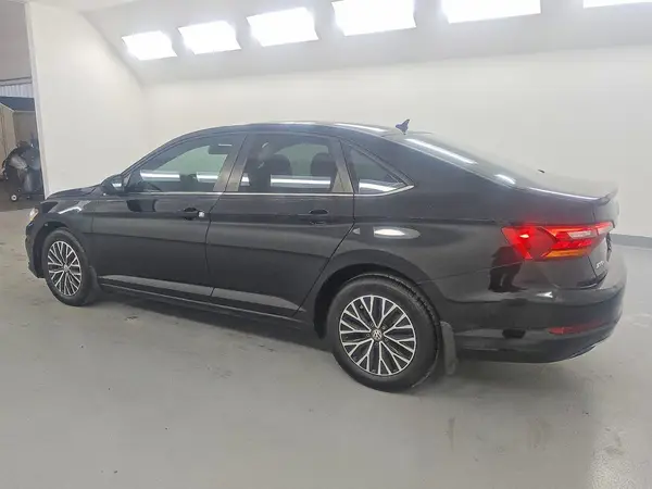3VWC57BU4KM220763 2019 VOLKSWAGEN JETTA - Image 2