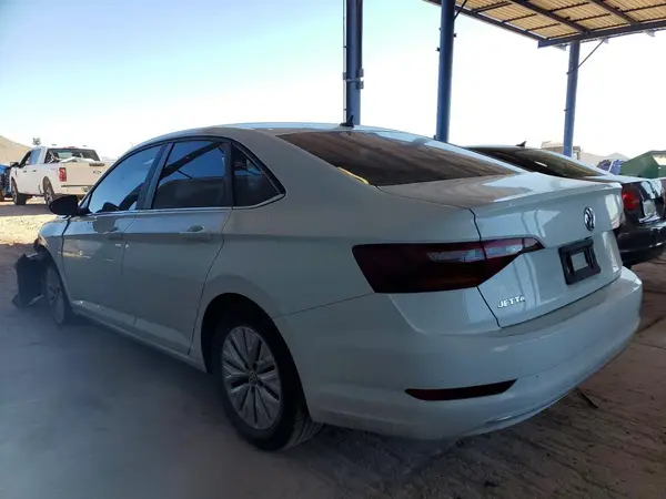 3VWC57BU4KM275357 2019 VOLKSWAGEN JETTA - Image 2