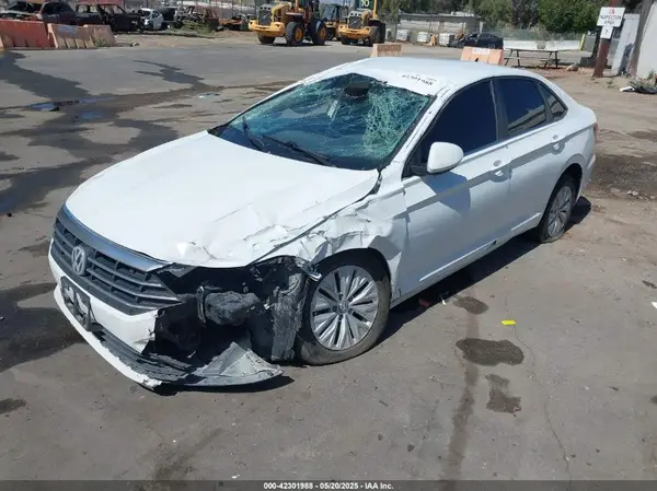 3VWC57BU4LM102844 2020 VOLKSWAGEN JETTA - Image 2