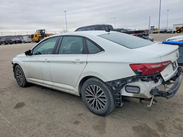 3VWC57BU4MM008366 2021 VOLKSWAGEN JETTA - Image 2