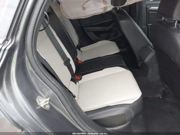 3VWC57BU5KM021690 2019 VOLKSWAGEN JETTA - Image 8