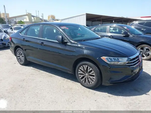 3VWC57BU5KM055239 2019 VOLKSWAGEN JETTA - Image 1