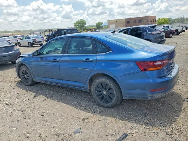 3VWC57BU5KM056441 2019 VOLKSWAGEN JETTA - Image 2