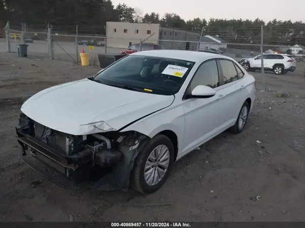 3VWC57BU5KM057556 2019 VOLKSWAGEN JETTA - Image 2