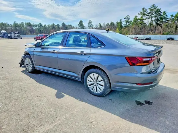 3VWC57BU5KM058013 2019 VOLKSWAGEN JETTA - Image 2