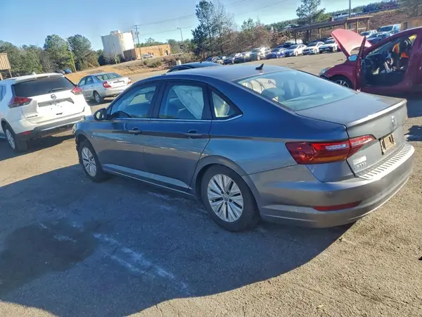 3VWC57BU5KM061798 2019 VOLKSWAGEN JETTA - Image 2