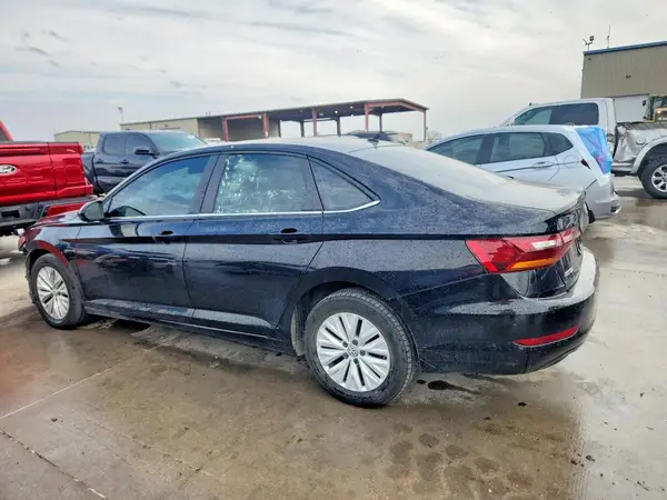 3VWC57BU5KM061820 2019 VOLKSWAGEN JETTA - Image 2