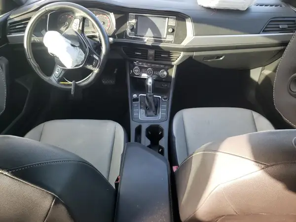 3VWC57BU5KM084756 2019 VOLKSWAGEN JETTA - Image 8