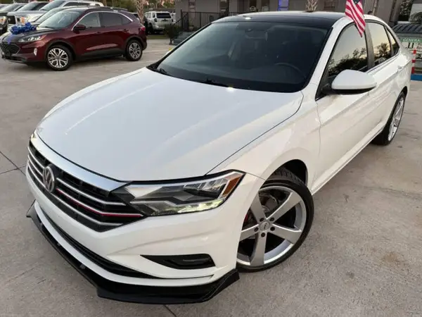 3VWC57BU5KM085XXX 2019 VOLKSWAGEN JETTA - Image 2