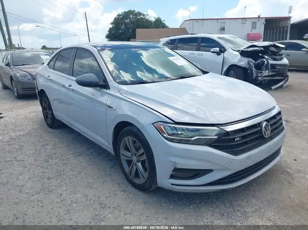 3VWC57BU5KM095496 2019 VOLKSWAGEN JETTA - Image 1