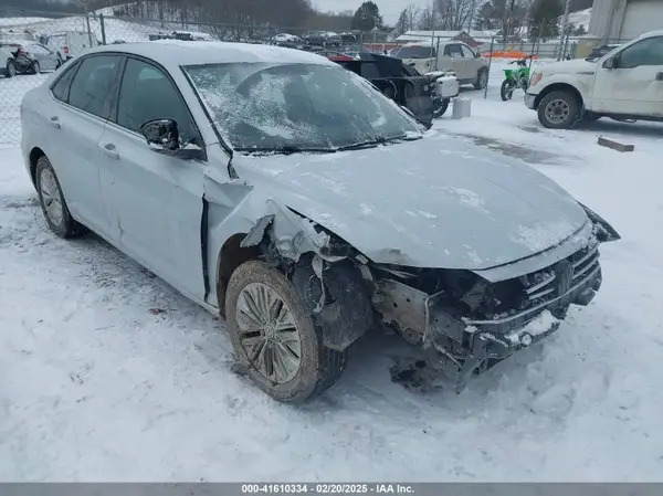 3VWC57BU5KM097197 2019 VOLKSWAGEN JETTA - Image 1