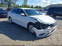 3VWC57BU5KM105945 2019 VOLKSWAGEN JETTA