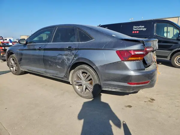 3VWC57BU5KM106707 2019 VOLKSWAGEN JETTA - Image 2