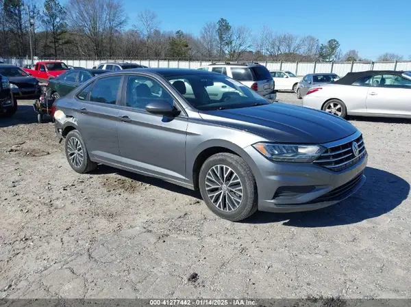 3VWC57BU5KM131400 2019 VOLKSWAGEN JETTA - Image 1