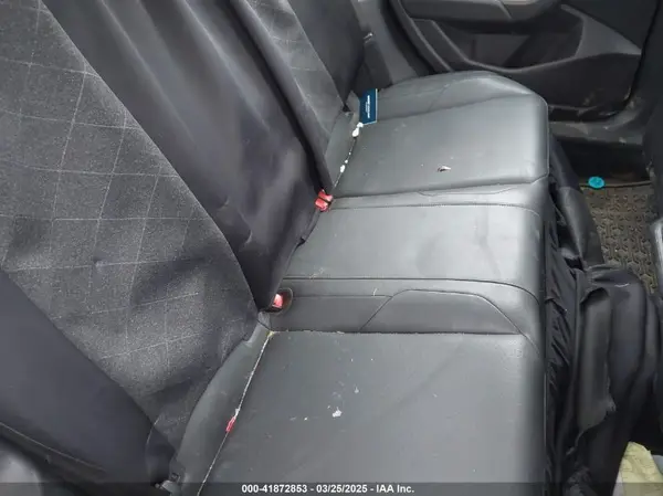 3VWC57BU5KM142459 2019 VOLKSWAGEN JETTA - Image 8