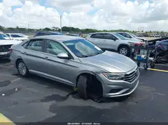 3VWC57BU5KM163828 2019 VOLKSWAGEN JETTA