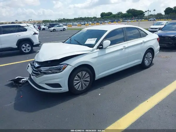 3VWC57BU5KM179110 2019 VOLKSWAGEN JETTA - Image 2