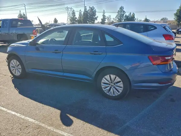 3VWC57BU5KM182248 2019 VOLKSWAGEN JETTA - Image 2