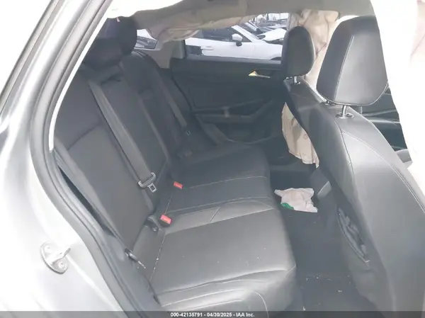 3VWC57BU5KM184260 2019 VOLKSWAGEN JETTA - Image 8