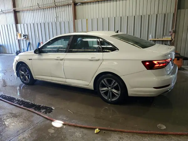 3VWC57BU5KM185599 2019 VOLKSWAGEN JETTA - Image 2