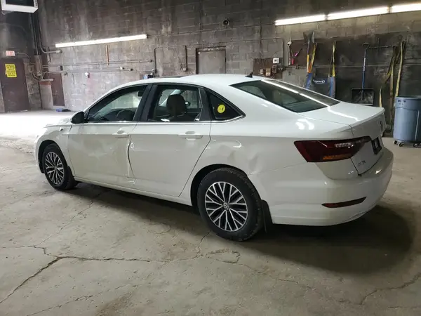 3VWC57BU5KM196179 2019 VOLKSWAGEN JETTA - Image 2