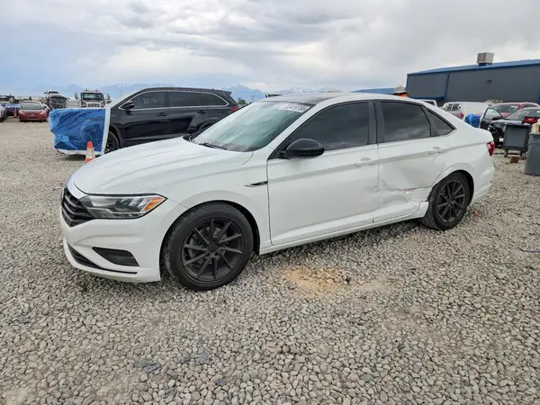 3VWC57BU5KM213854 2019 VOLKSWAGEN JETTA - Image 1