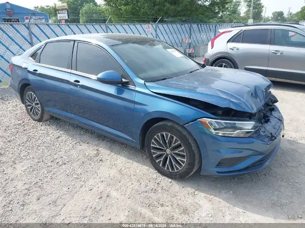 3VWC57BU5KM226846 2019 VOLKSWAGEN JETTA - Image 1