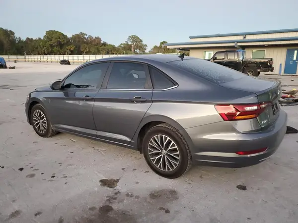 3VWC57BU5KM240360 2019 VOLKSWAGEN JETTA - Image 2
