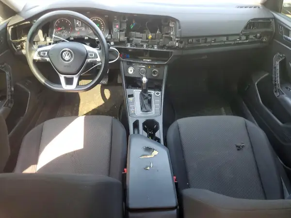 3VWC57BU5KM261306 2019 VOLKSWAGEN JETTA - Image 8