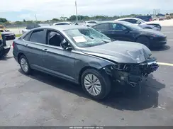 3VWC57BU5KM265372 2019 VOLKSWAGEN JETTA
