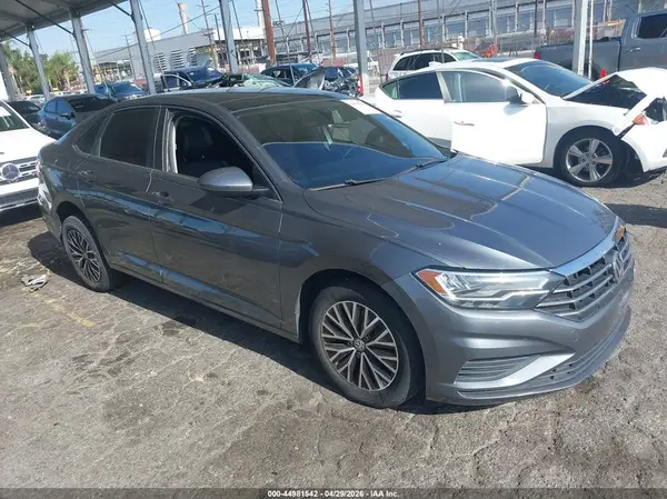 3VWC57BU5LM104084 2020 VOLKSWAGEN JETTA - Image 1