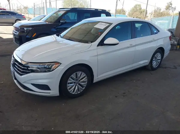 3VWC57BU5LM106515 2020 VOLKSWAGEN JETTA - Image 2