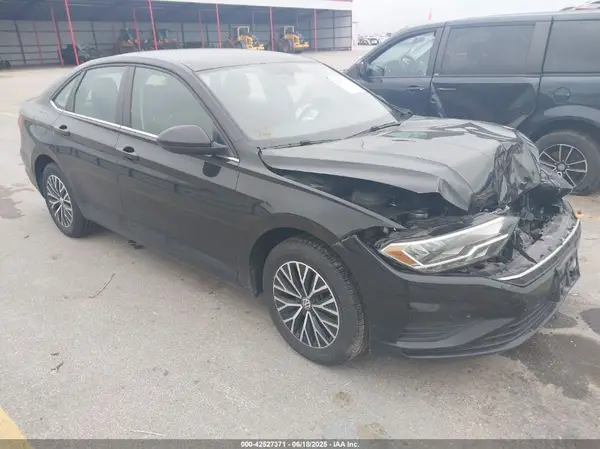 3VWC57BU5MM008733 2021 VOLKSWAGEN JETTA - Image 1