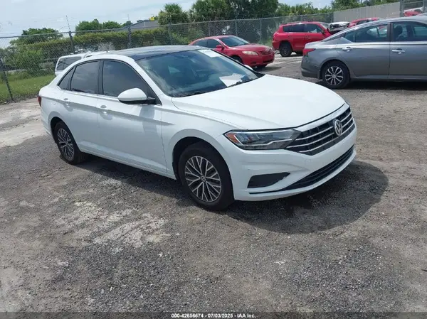 3VWC57BU5MM010417 2021 VOLKSWAGEN JETTA - Image 1