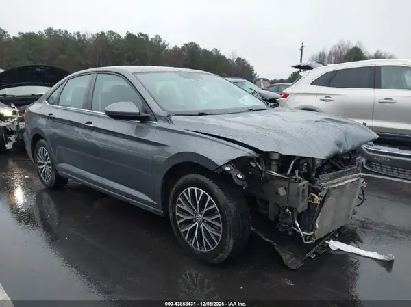 3VWC57BU5MM026889 2021 VOLKSWAGEN JETTA - Image 1