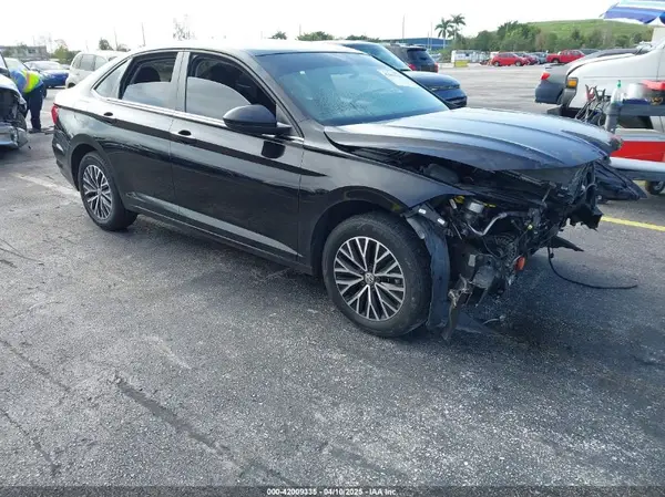 3VWC57BU5MM035219 2021 VOLKSWAGEN JETTA - Image 1